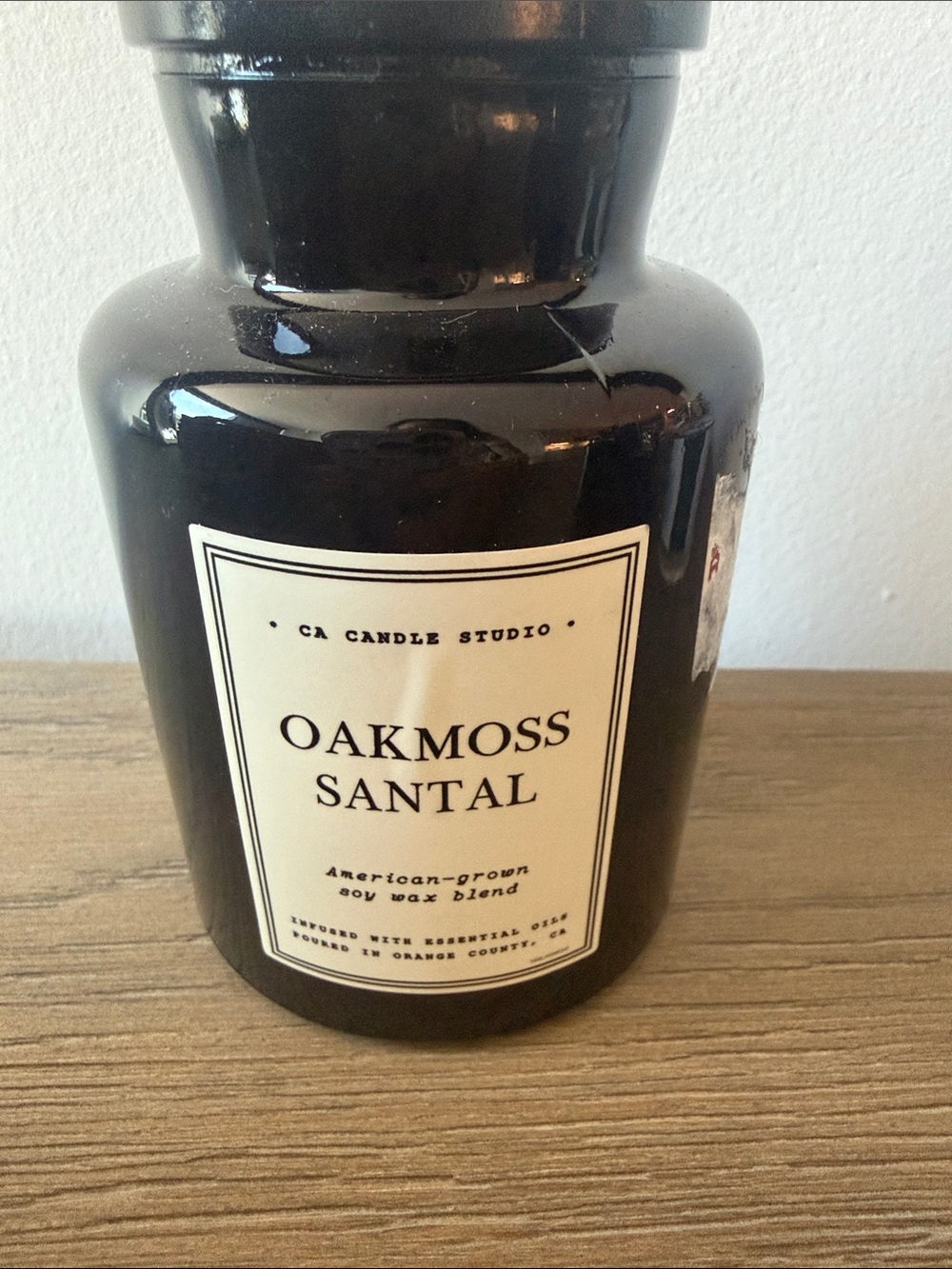 Oakmoss Santal Candle - Leoben Company